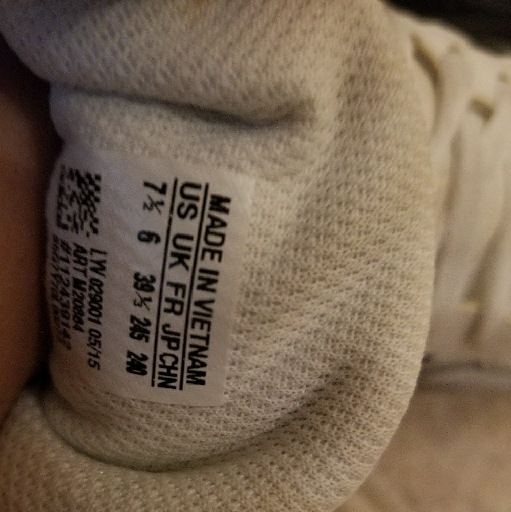 Adidas - Picture 4 of 4